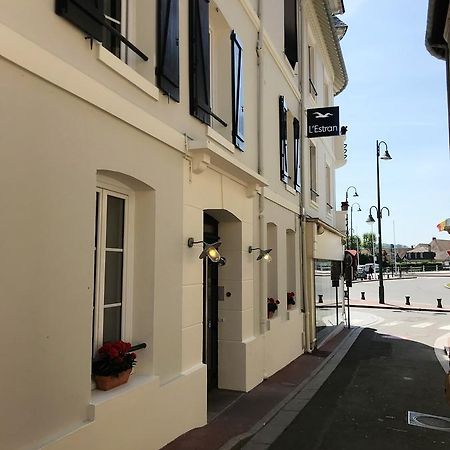 Hotel L'Estran Trouville-sur-Mer Exterior photo